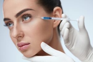 woman-receiving-botox